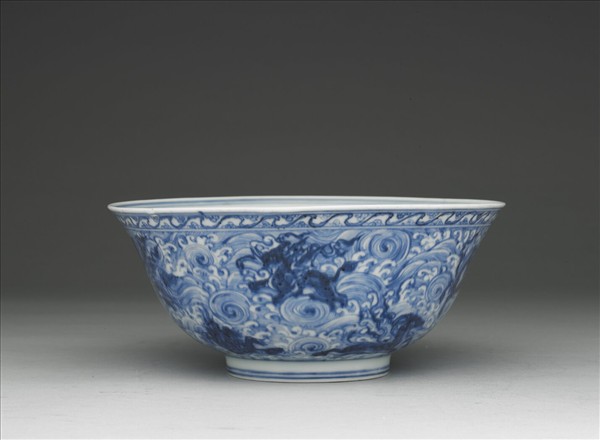 青花海獸紋碗