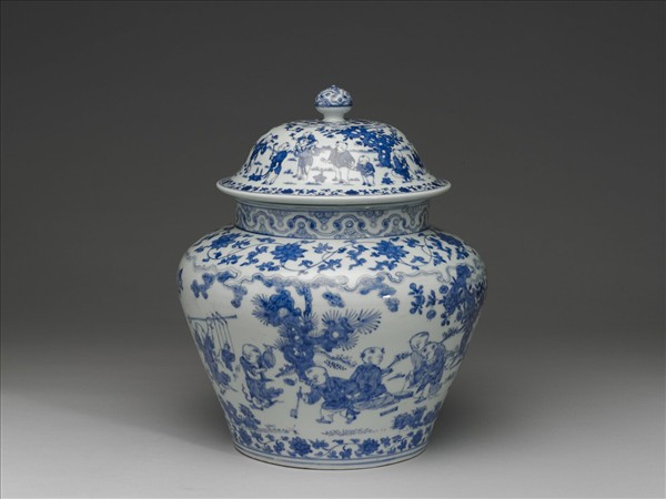 青花嬰戲圖蓋罐