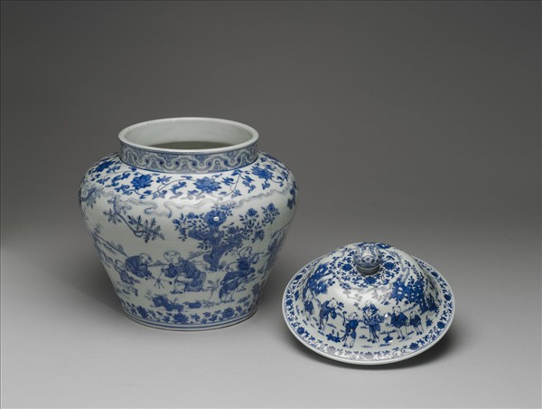 青花嬰戲圖蓋罐