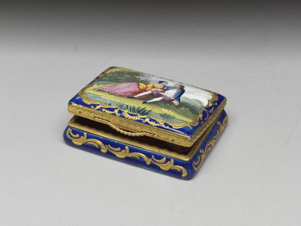銅胎畫琺瑯鼻煙盒