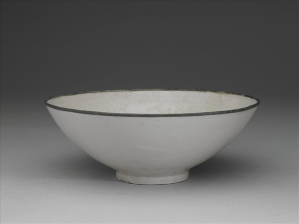 定窯 印花四季花卉紋碗