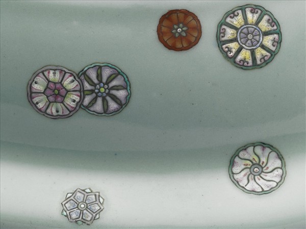 粉彩天青地皮球花紋水仙盆