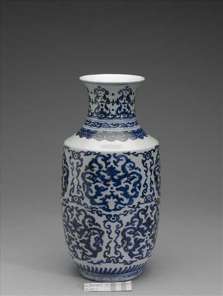 青花蟠夔紋燈籠尊