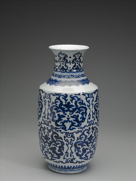 青花蟠夔紋燈籠尊