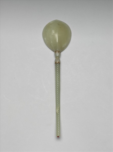 玉絞絲紋長柄勺