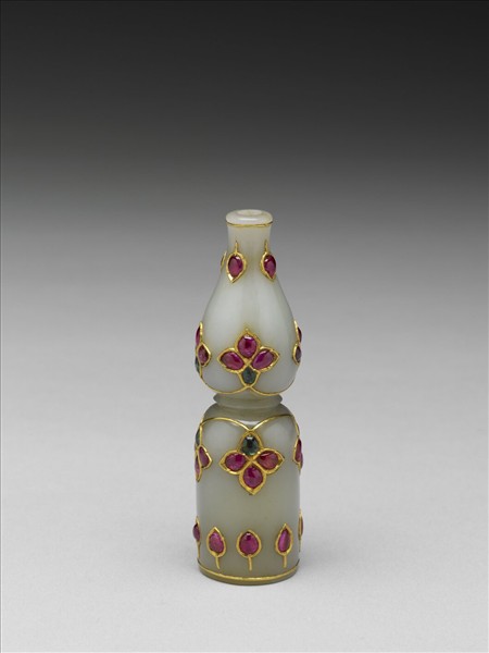 玉嵌金寶石水煙嘴