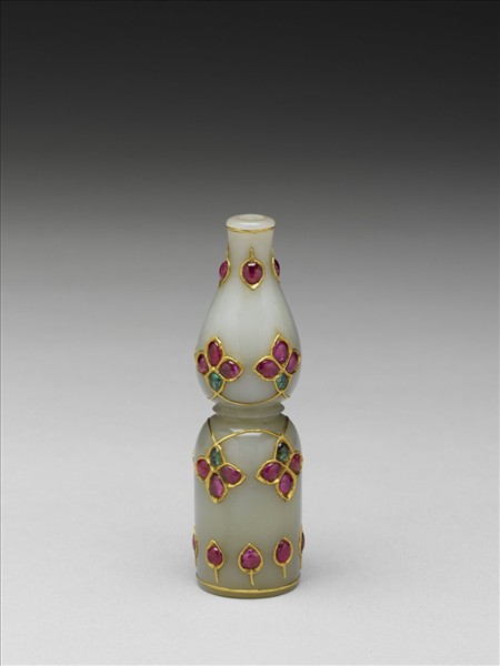 玉嵌金寶石水煙嘴