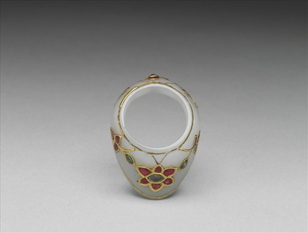 玉嵌金嵌寶石扳指