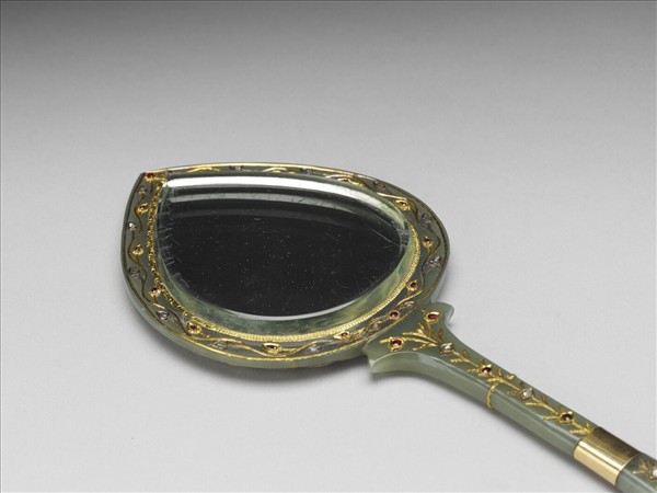 玉嵌金寶石長柄鏡