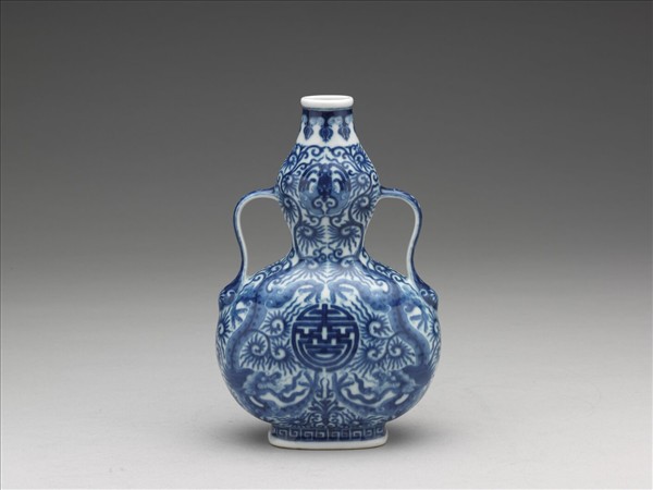 青花雲龍紋葫蘆雙耳扁瓶