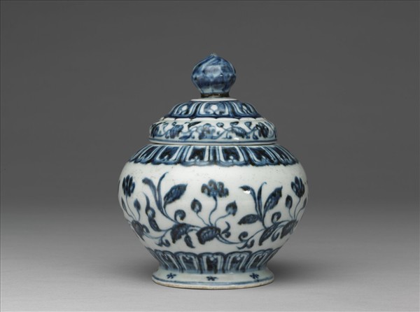 青花轉枝海棠花紋蓋罐