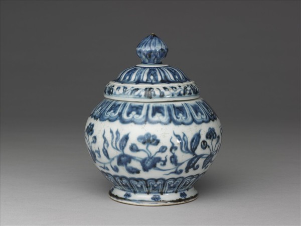 青花轉枝海棠紋蓋罐