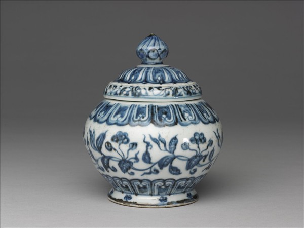 青花轉枝海棠紋蓋罐