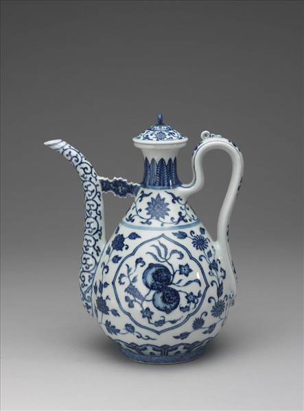 青花花果執壺
