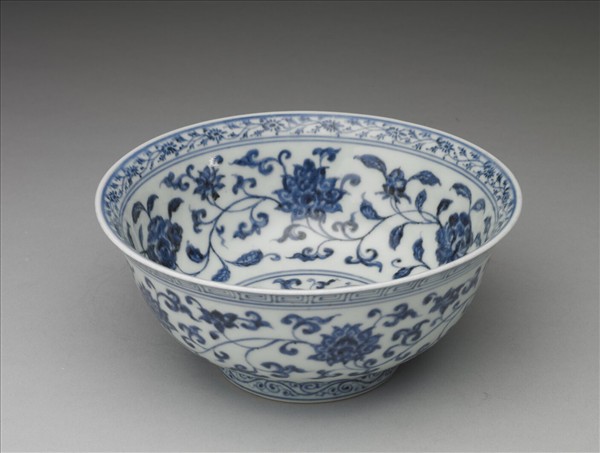 青花四季花卉紋碗