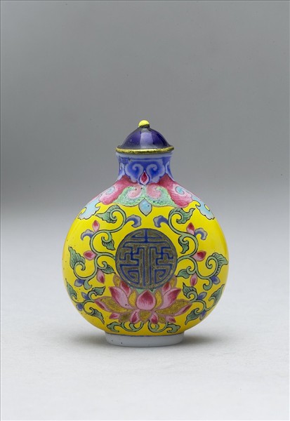 玻璃胎畫琺瑯蓮花萬壽紋鼻煙壺- 故宮