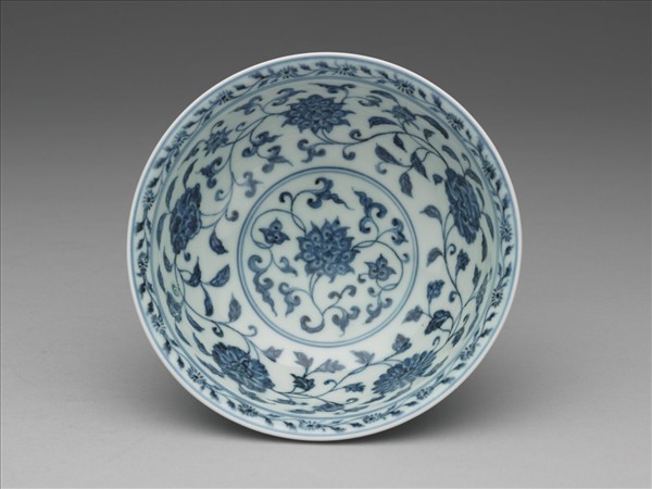 青花四季花卉紋碗