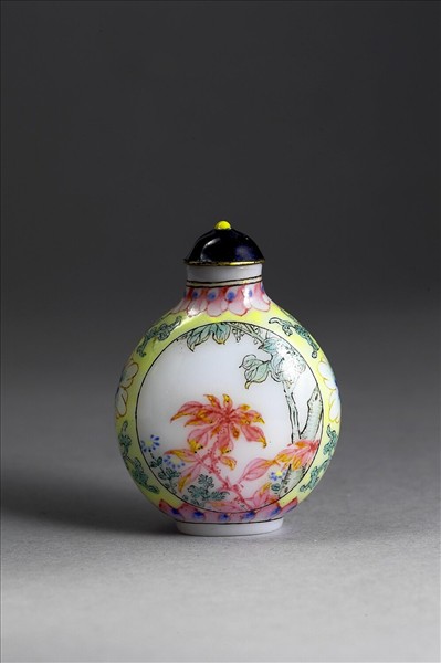 古月軒各式料煙壺- 故宮