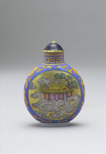 玻璃胎畫琺瑯瓊樓仙閣圖鼻煙壺