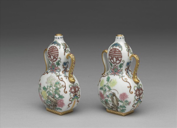 琺瑯彩花卉紋雙耳葫蘆扁瓶