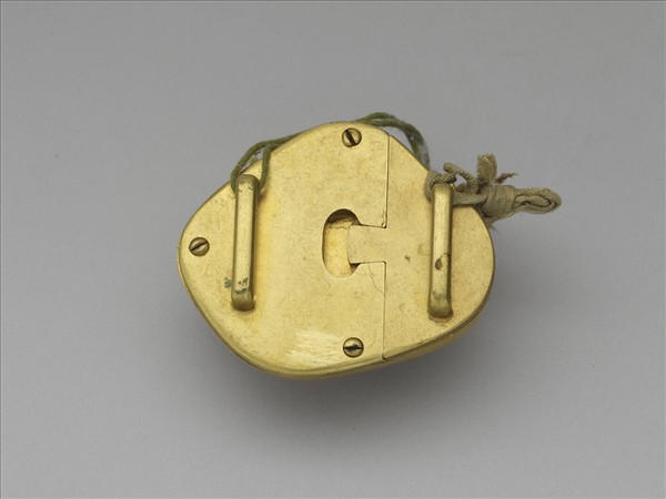 銀鍍金鑲碧璽帶扣