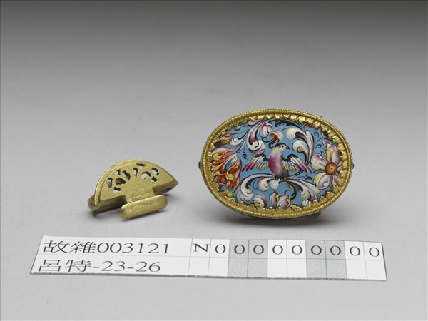 銅鍍金鑲琺瑯帶扣