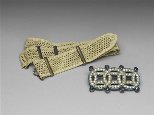 銅鍍金嵌珠寶帶扣涼帶