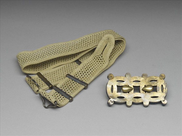 銅鍍金嵌珠寶帶扣涼帶