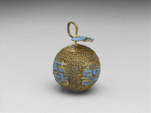 銅鍍金纍絲點翠囍字鈕子