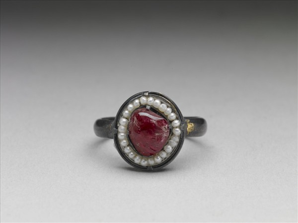 銀鍍金嵌珠寶戒指