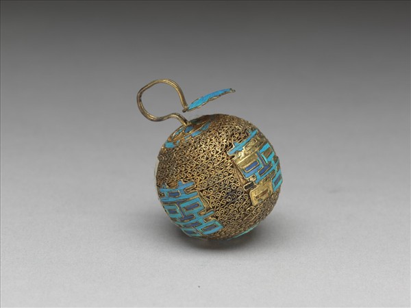 銅鍍金纍絲點翠囍字鈕子