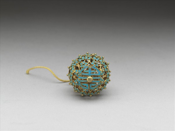 銅鍍金點翠百花團壽鈕子