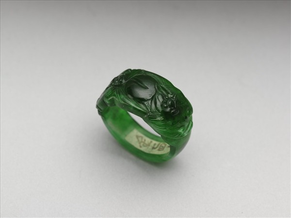 翠玉福壽戒指