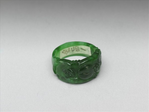 翠玉福壽戒指
