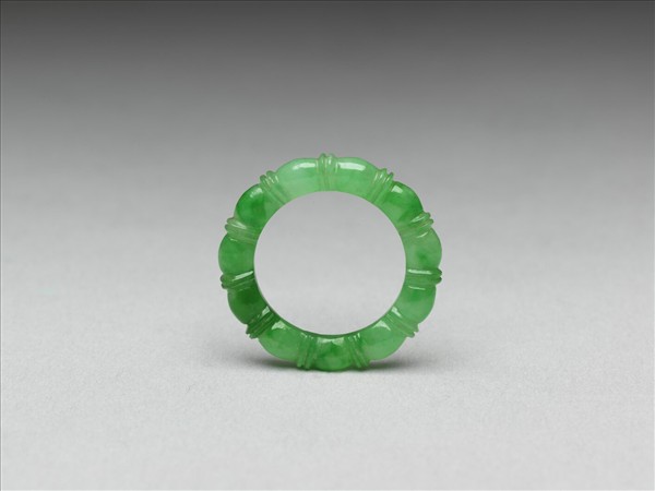 翠玉戒指