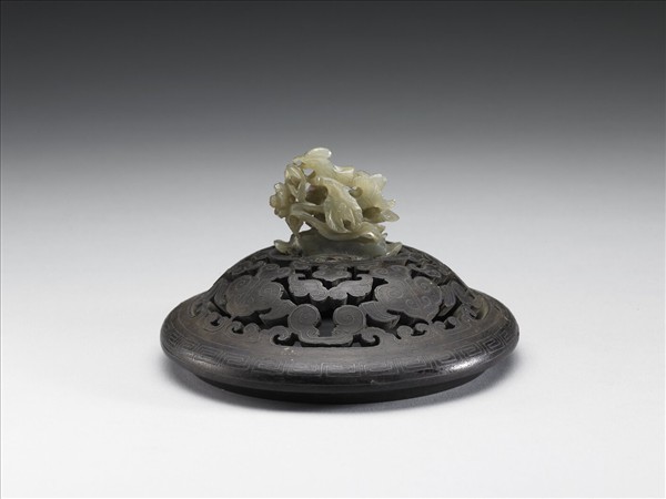 鴛鴦荷葉紋玉頂