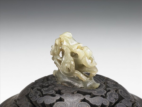 鴛鴦荷葉紋玉頂