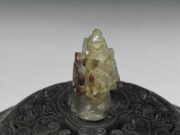 鴛鴦荷葉紋玉頂