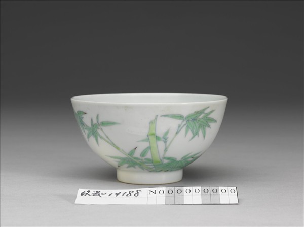 鬥彩翠竹碗