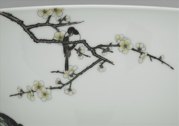 琺瑯彩瓷茶梅十二喜碗