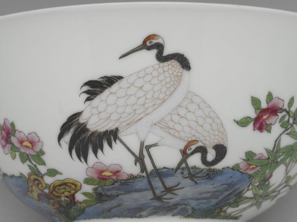 琺瑯彩芝仙祝壽圖碗