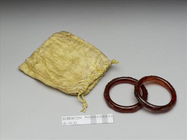 琥珀手鐲（一對）