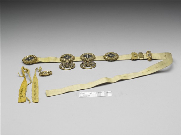 鍍金嵌珠寶帶扣涼帶