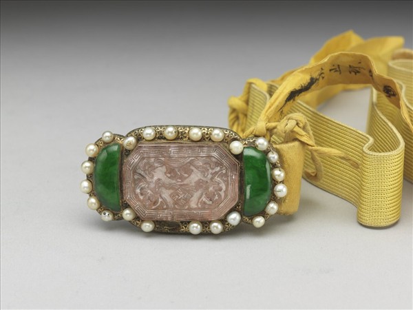 銅鍍金嵌碧璽珠玉帶扣涼帶