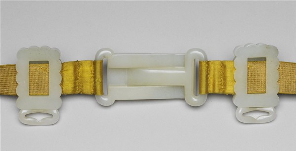 玉雕龍紋帶扣涼帶