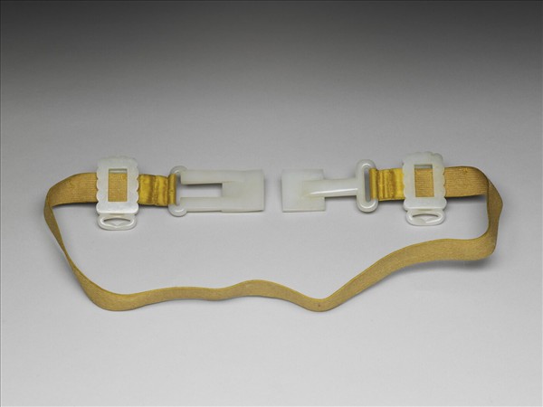 玉雕龍紋帶扣涼帶