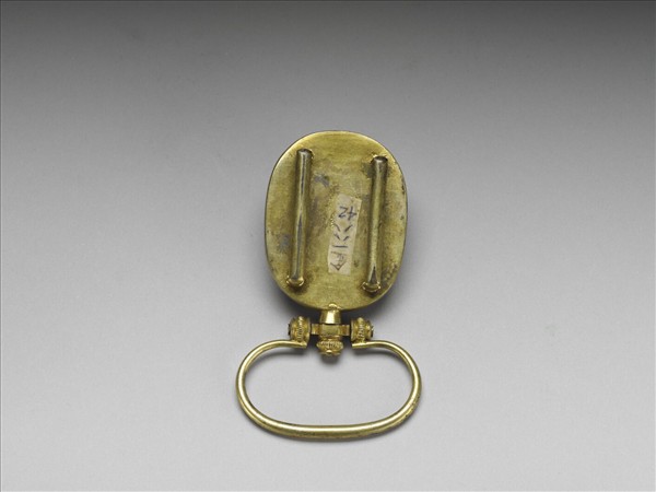 鍍金嵌碧璽帶板