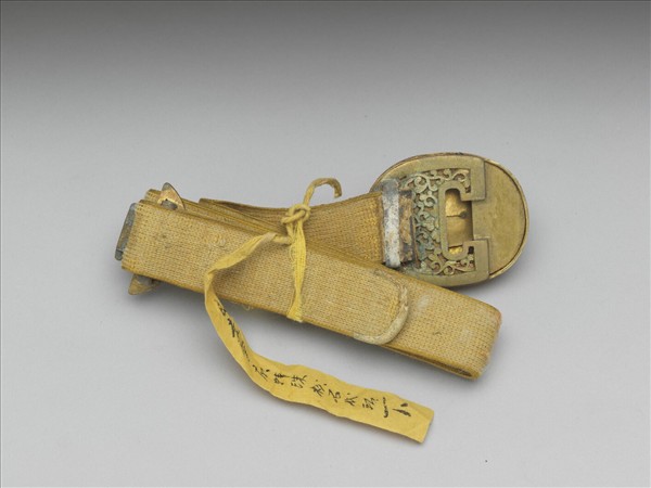 銀鍍金嵌綠松石珍珠帶扣涼帶