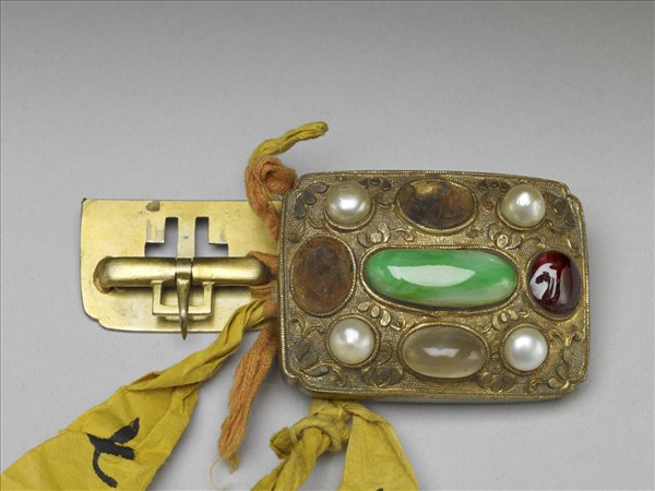 銀鍍金嵌珠寶帶扣