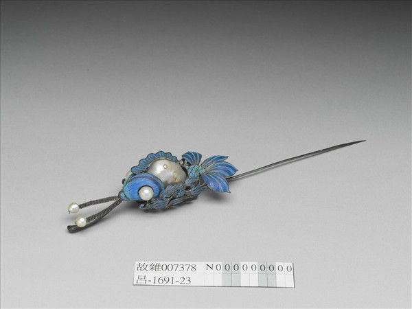 銀鍍金點翠嵌珍珠金魚耳挖簪